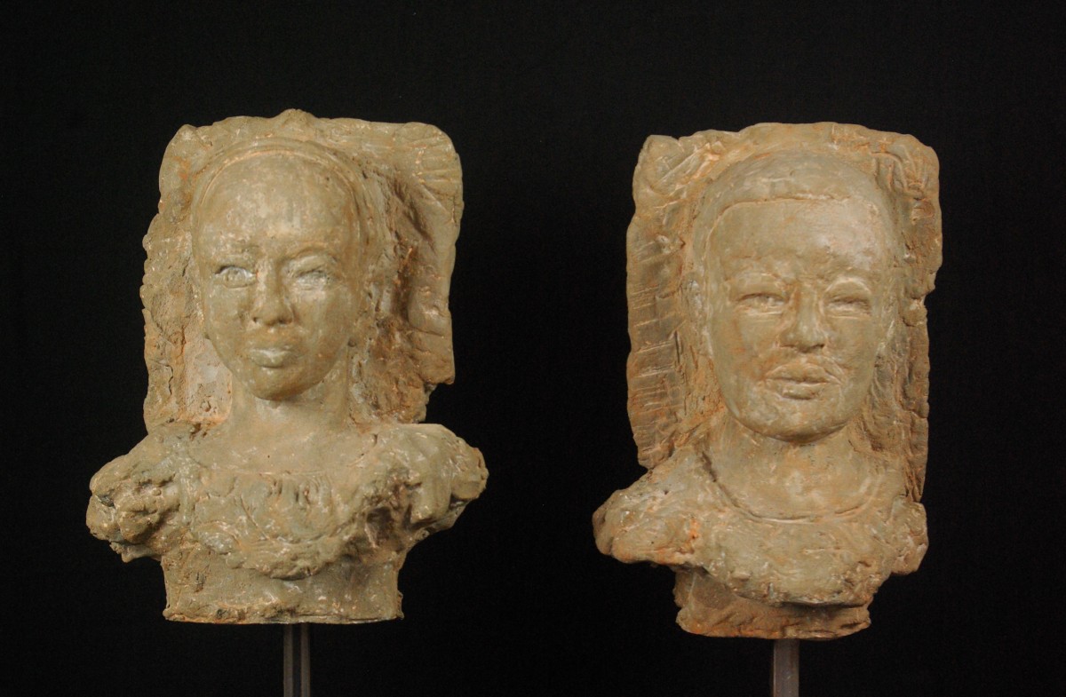 Figures antiques : homme et femme